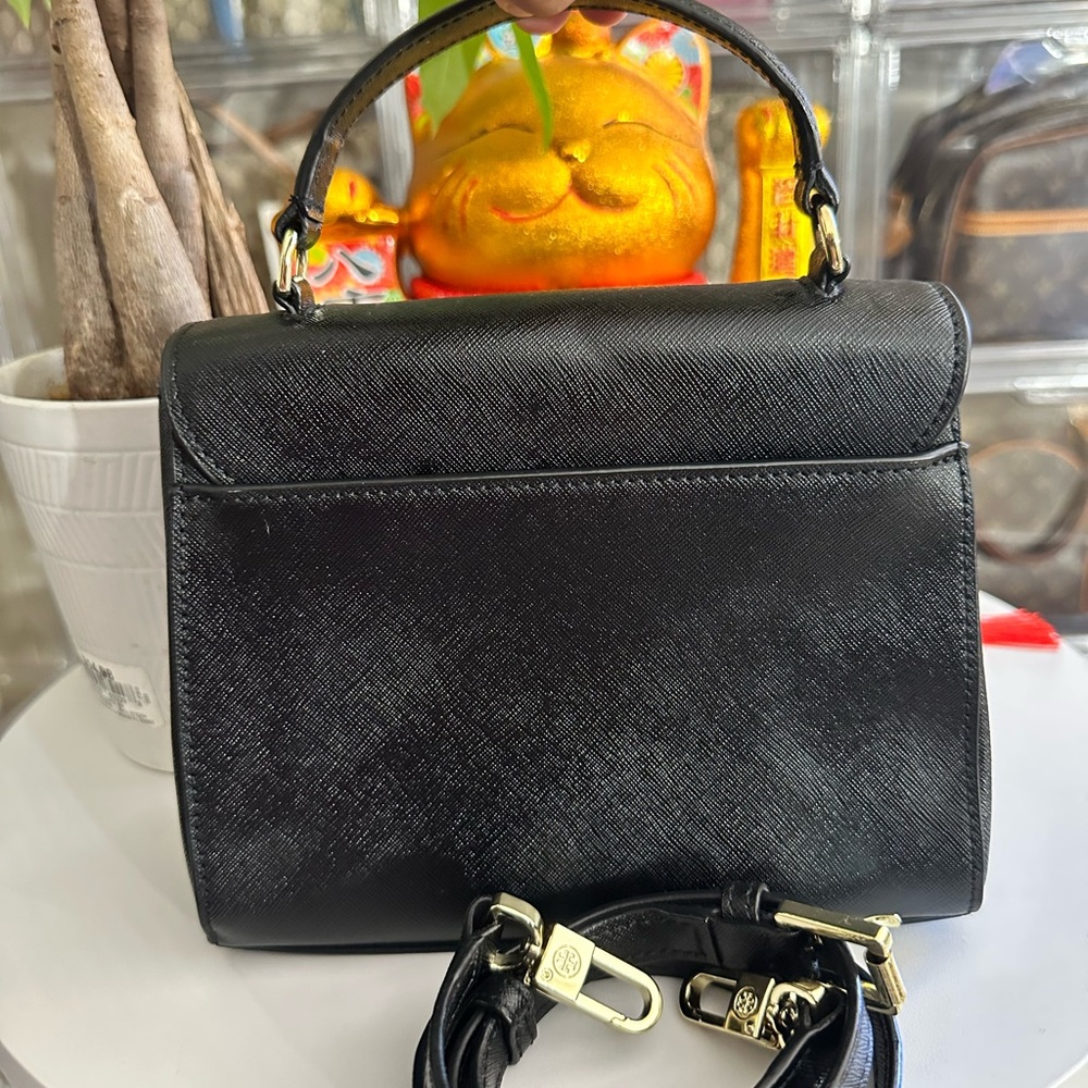 TORY BURCH ROBINSON SMALL Saffiano TOP HANDLE SATCHEL BLACK - Picture 2 of 8